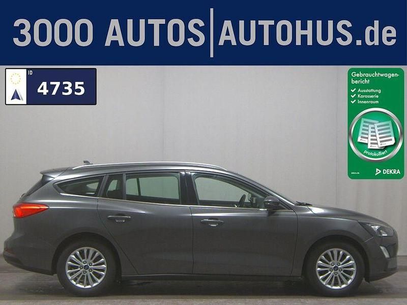 Gebraucht Ford Focus Titanium 125 PS (91 kW) 2021 Grau Limousine