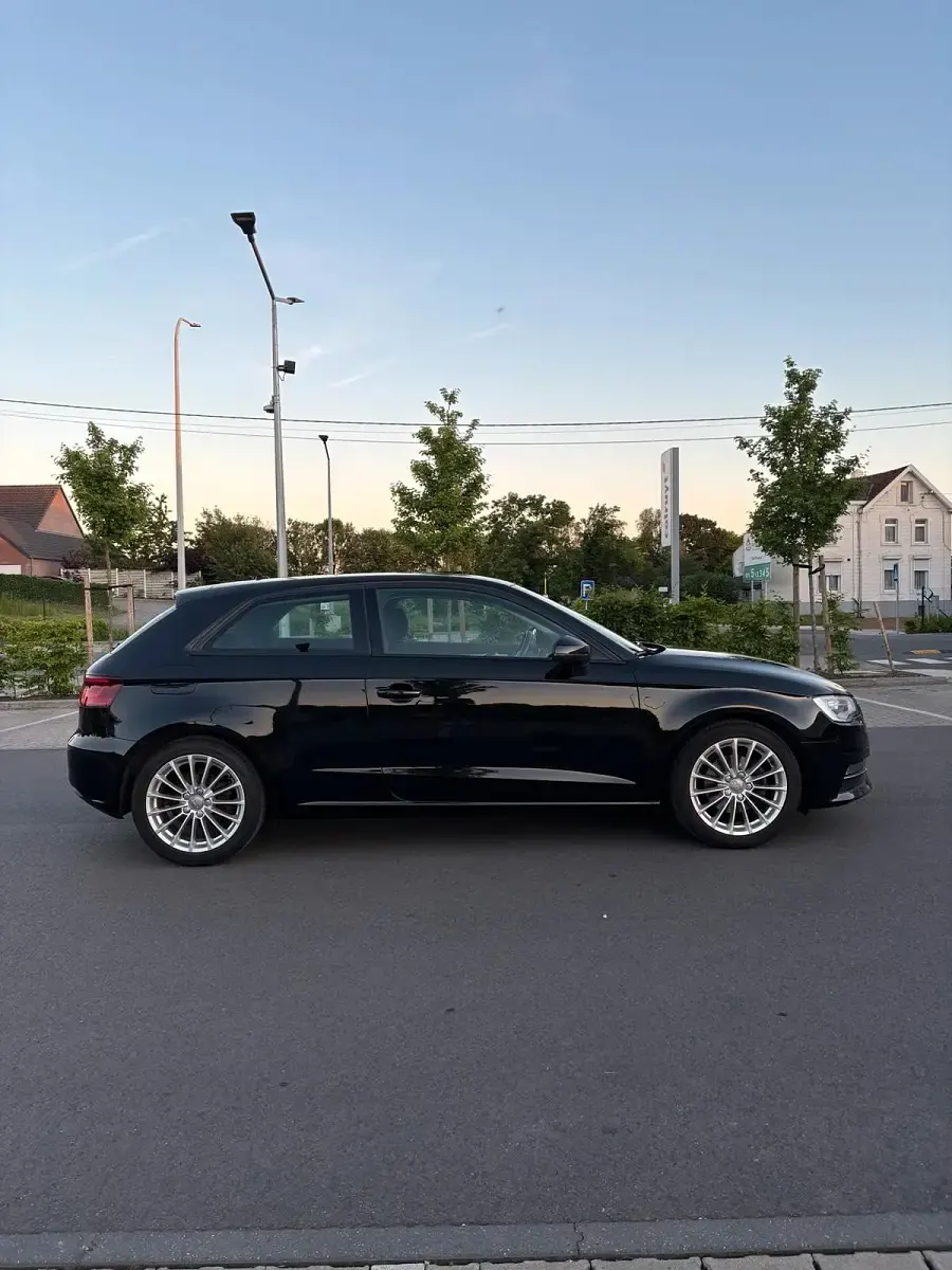 Gebraucht Audi A3 S-Line 150 PS (110 kW) 2015 Schwarz Limousine