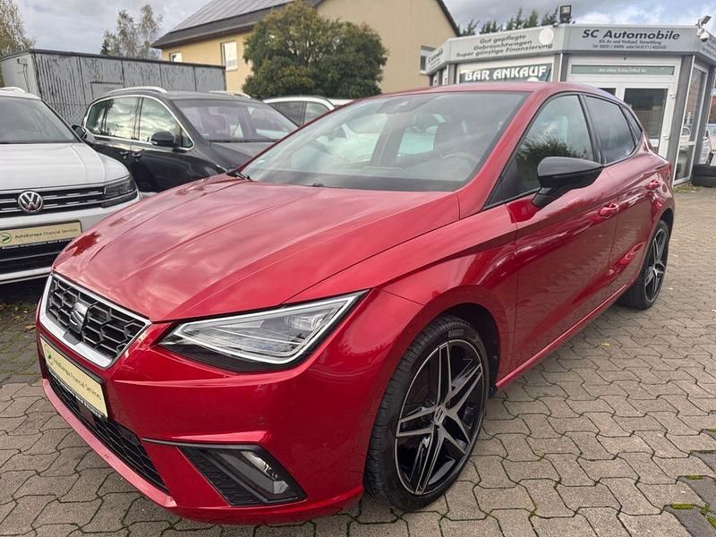 Rot Gebraucht 2022 Seat Ibiza FR Limousine | 10.999 € (Fairer Preis) - Bild 1/4