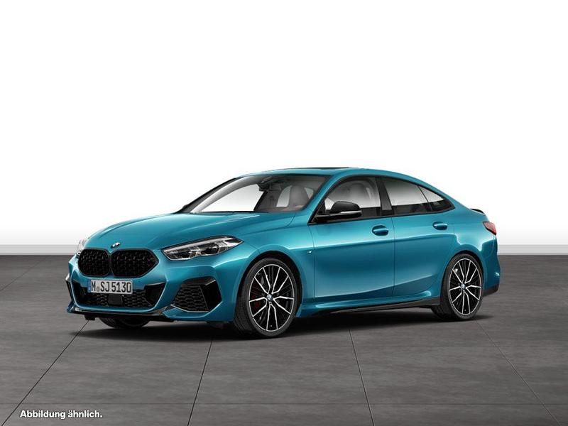 Blau Gebraucht 2024 BMW M235 Coupé | 51.558 € - Bild 1/4