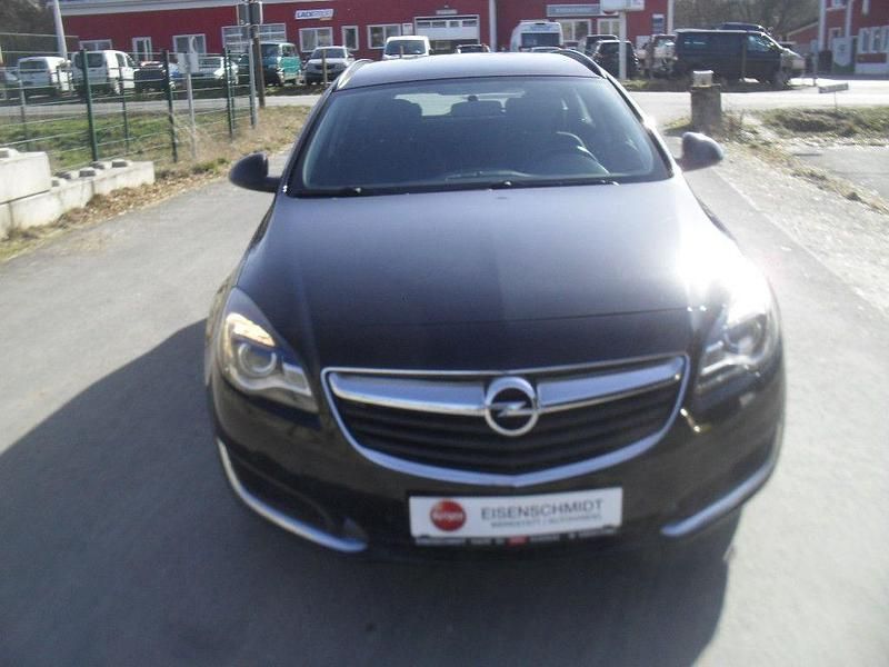 Gebraucht Opel Insignia Selection 120 PS (88 kW) 2017 Black meet kettle Kombi