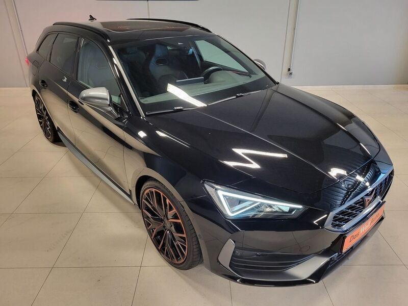 Schwarz Gebraucht 2022 Cupra Leon VZ Limousine | 34.450 € (Teuer) - Bild 1/4