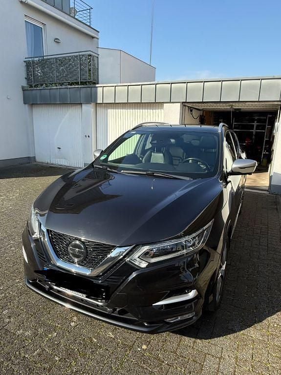 Gebraucht Nissan Qashqai Tekna+ 150 PS (110 kW) 2020 Schwarz SUV