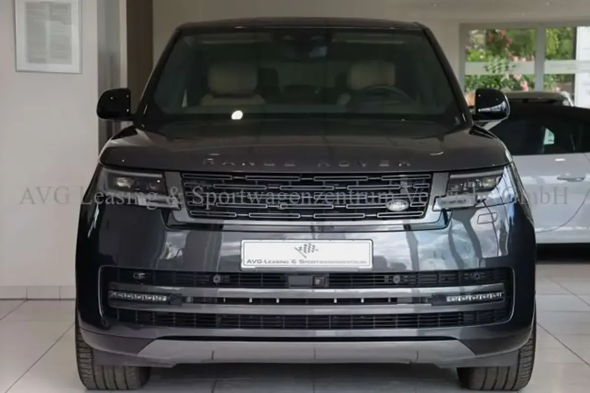 Gebraucht Land Rover Range Rover Autobiography 349 PS (256 kW) 2024 Carpathian grey SUV