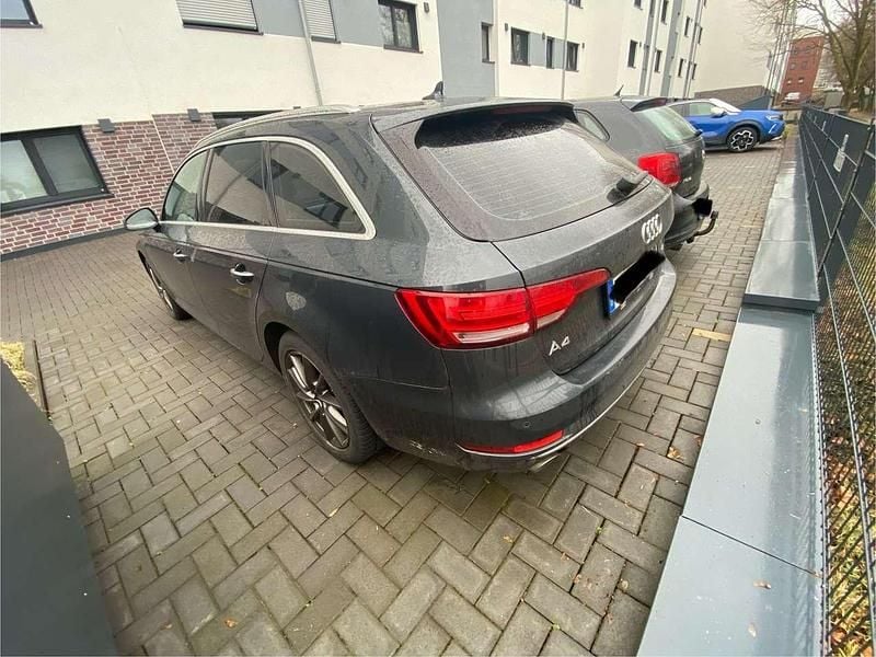 Gebraucht Audi A4 Design 252 PS (185 kW) 2017 Grau Kombi
