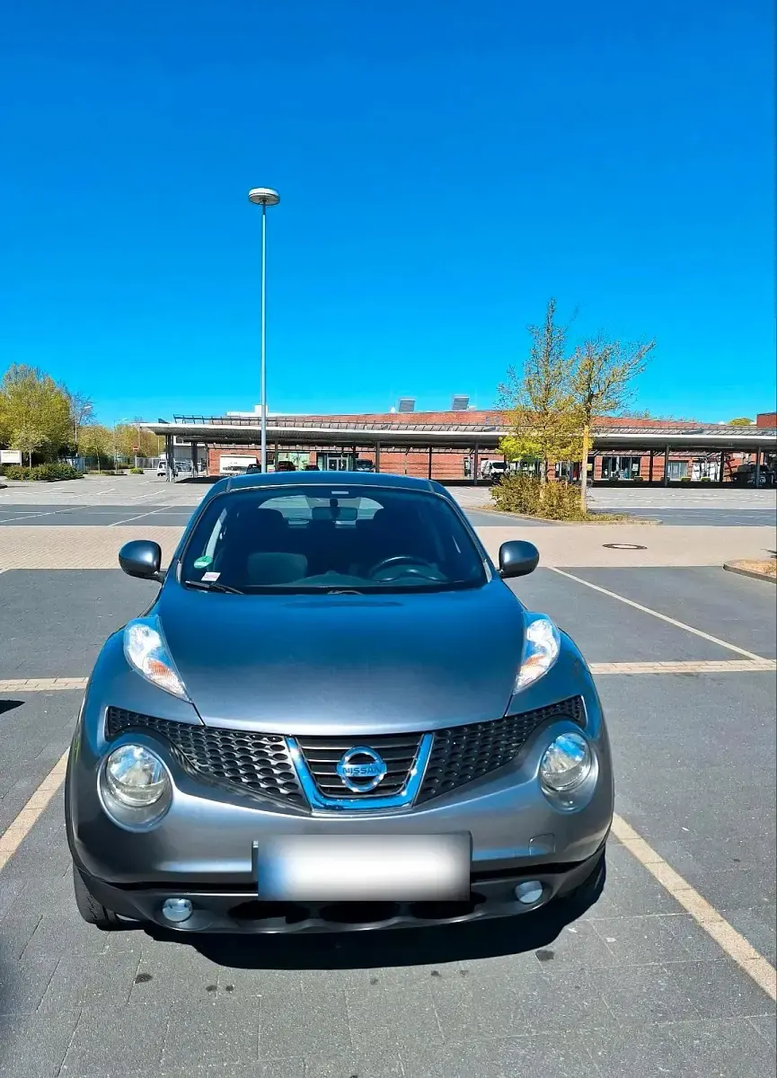 Gebraucht Nissan Juke 117 PS (86 kW) 2012 Grau SUV