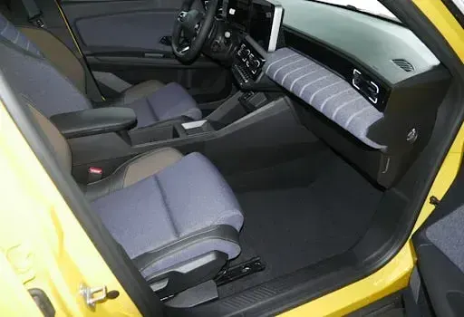 Neu Renault R5 Komfort 110 kW (150 PS) 2026 Gelb Kleinwagen