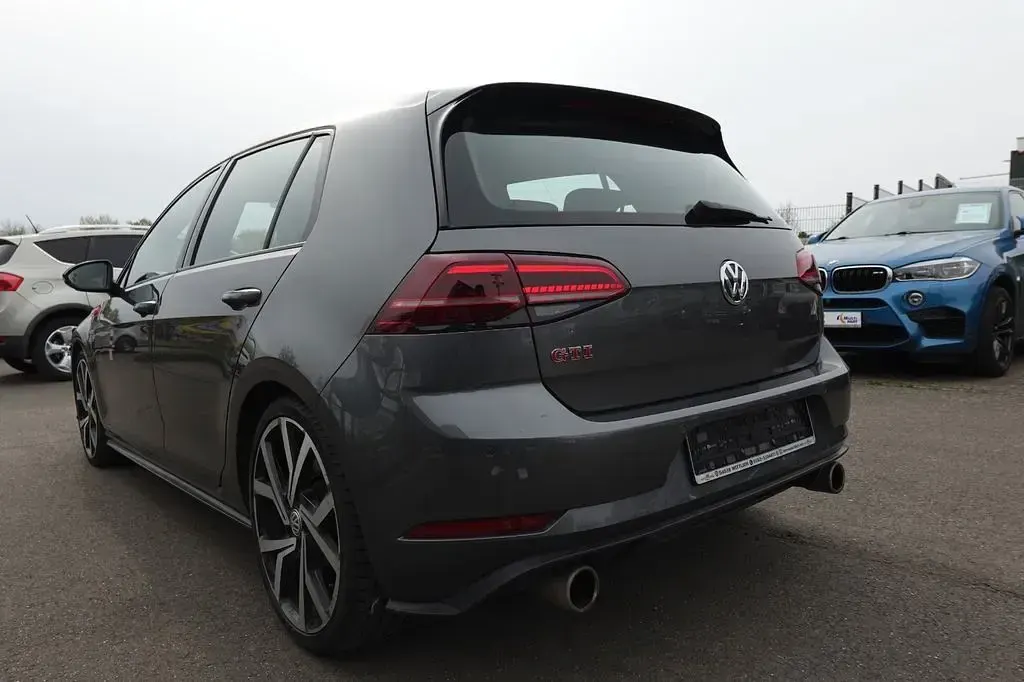 Second-hand VW Golf VII GTI 245 CP (180 kW) 2019 Gri Berlinǎ