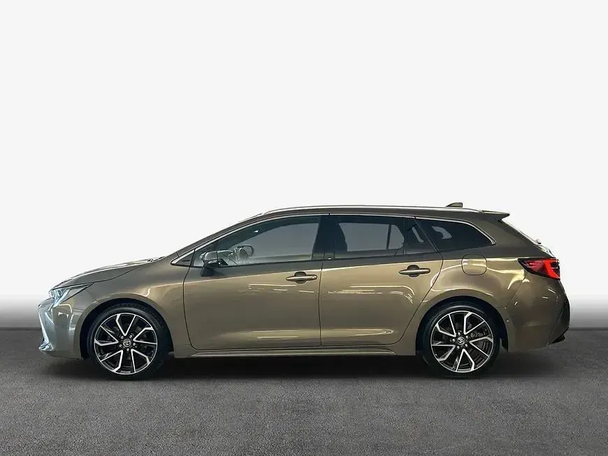 Gebraucht Toyota Corolla Lounge 184 PS (135 kW) 2022 Manganbronze metallic Kombi
