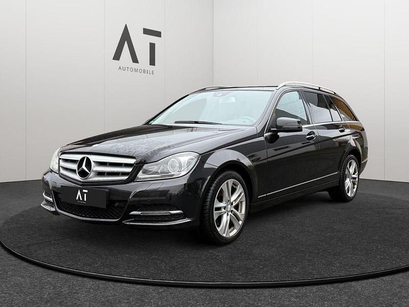 Gebraucht Mercedes C220 170 PS (125 kW) 2013 Schwarz Kombi