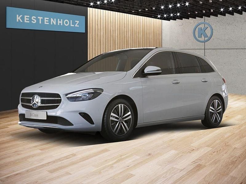 Weiß Gebraucht 2022 Mercedes B250e Progressive Van / Kleinbus | 28.988 € (Fairer Preis) - Bild 1/4