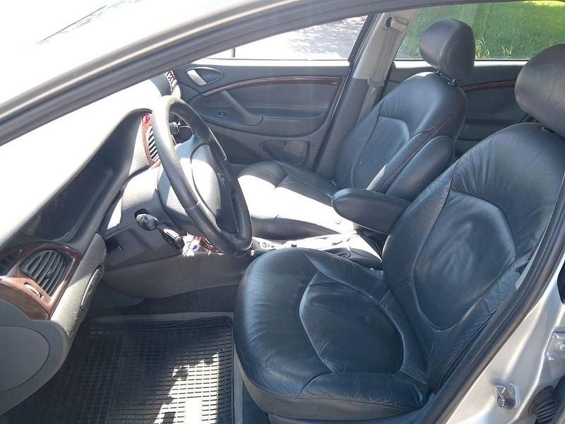 Gebraucht Citroën C5 Exclusive 133 PS (97 kW) 2002 Grau Limousine