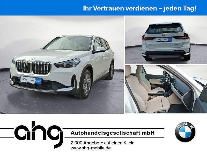 Gebraucht BMW iX1 Performance 230 kW (313 PS) 2023 Weiß SUV