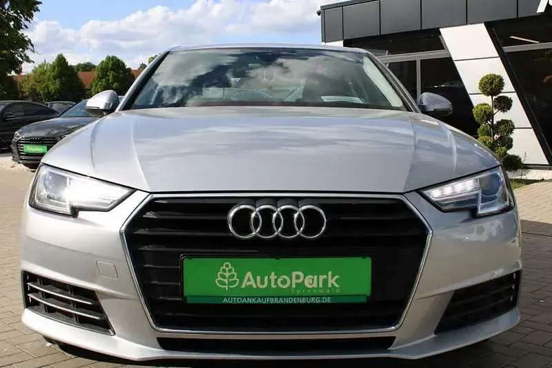Brugt Audi A4 150 HK (110 kW) 2016 Sølv Sedan