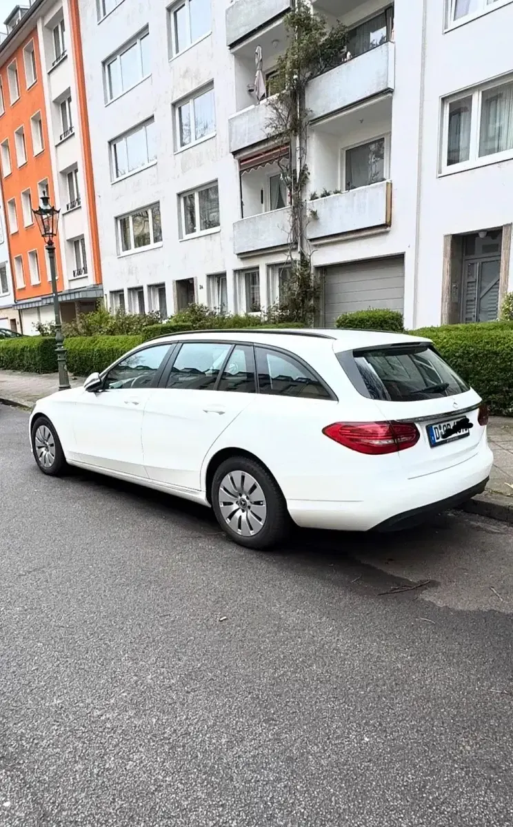 Gebraucht Mercedes 200 150 PS (110 kW) 2018 Weiß Kombi