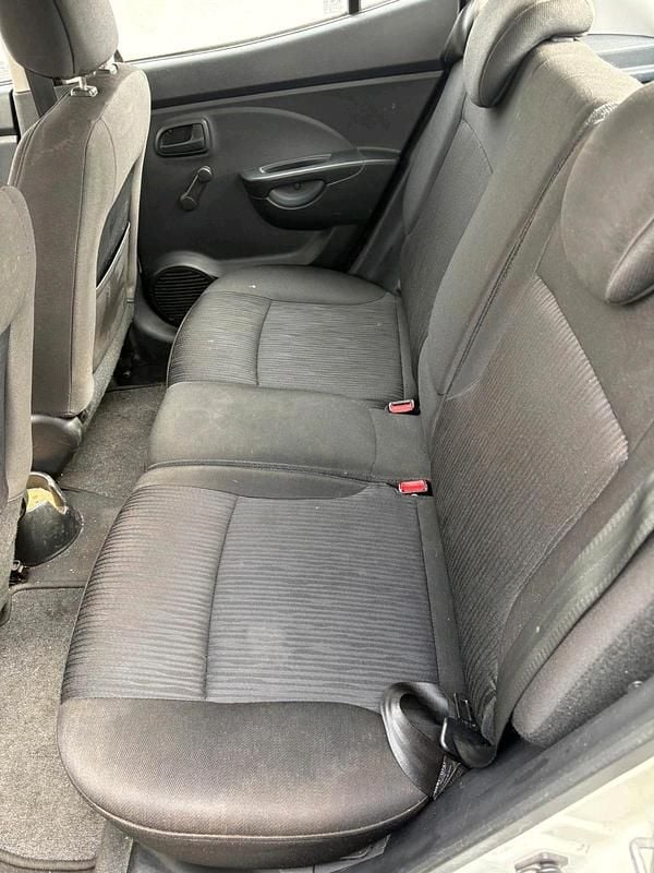 Gebraucht Kia Picanto 65 PS (47 kW) 2009 Weiß Kleinwagen