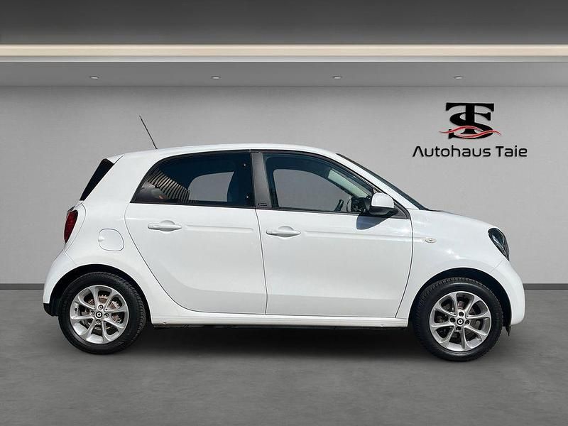 Gebraucht Smart ForFour 90 PS (66 kW) 2016 Weiß Kleinwagen