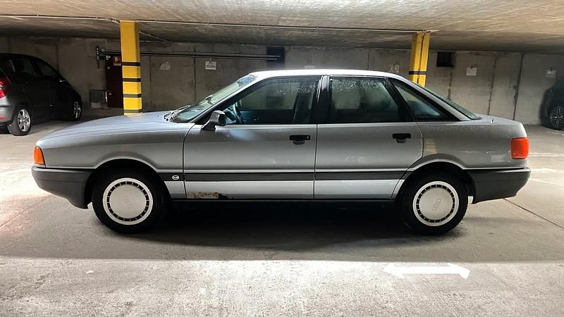 Gebraucht Audi 80 Young 88 PS (64 kW) 1988 Blau Limousine