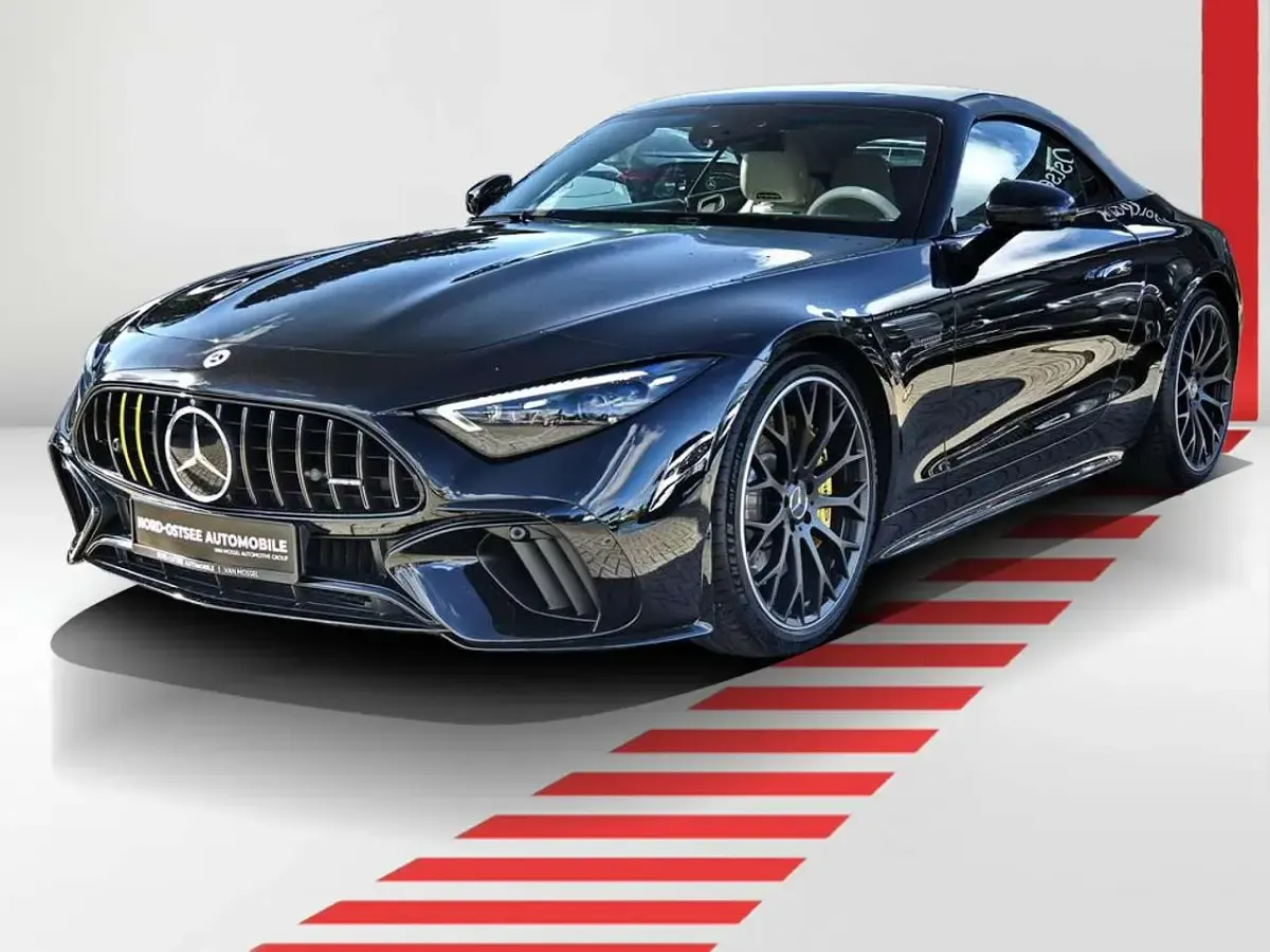 Gebraucht Mercedes SL63 AMG AMG 585 PS (430 kW) 2023 Schwarz Cabrio
