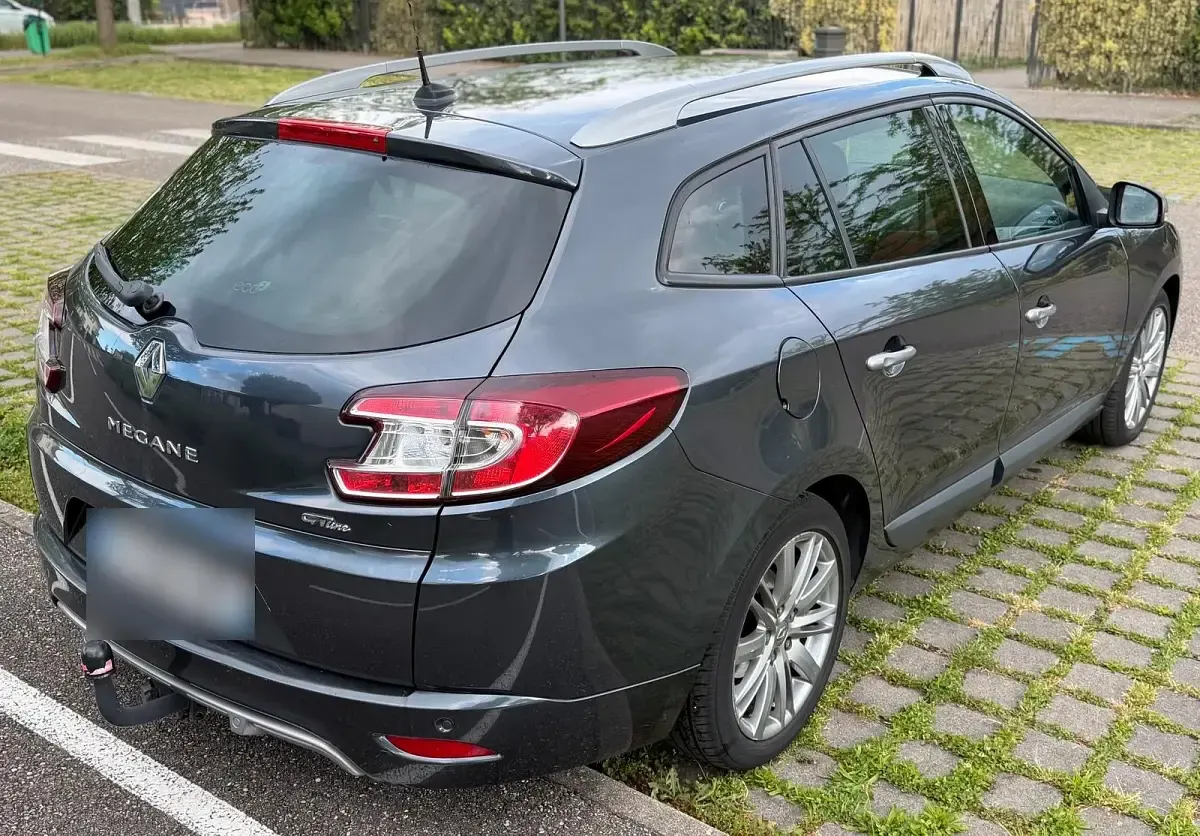 Gebraucht Renault Mégane GT Line GT-Line 130 PS (95 kW) 2010 Grau Kombi