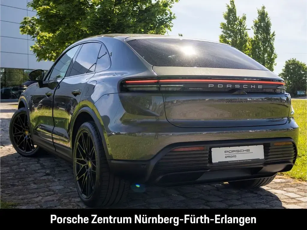 Gebraucht Porsche Macan 380 kW (517 PS) 2025 Grün SUV