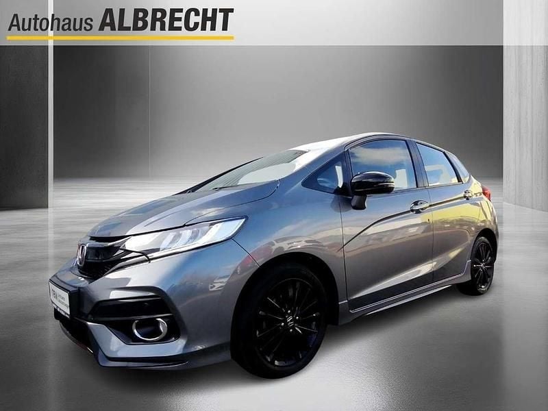 Gebraucht Honda Jazz Dynamic 131 PS (96 kW) 2018 Grau Kleinwagen