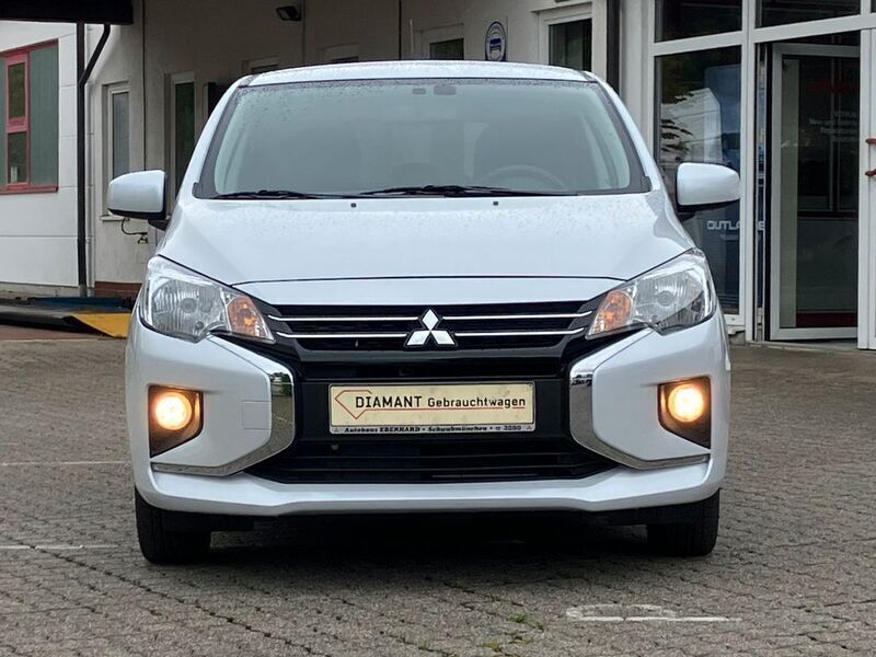 Weiß Gebraucht 2024 Mitsubishi Space Star Select+ Limousine | 13.500 € (Fairer Preis) - Bild 1/4