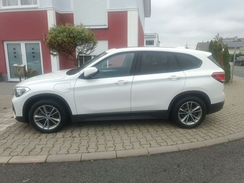 Gebraucht BMW X1 Advantage 220 PS (161 kW) 2021 Weiß SUV