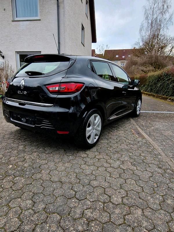 Gebraucht Renault Clio IV 75 PS (55 kW) 2014 Schwarz Kleinwagen