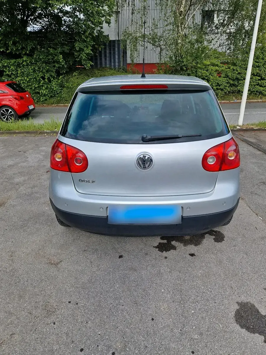 Gebraucht VW Golf V 80 PS (58 kW) 2008 Silber Kleinwagen