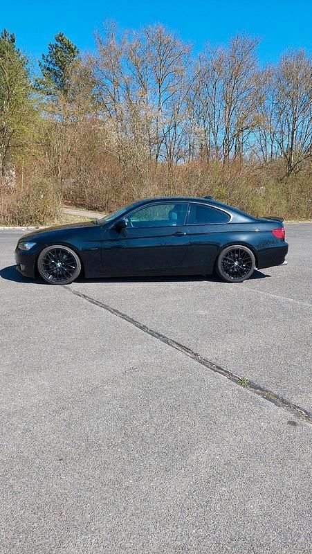 Second-hand BMW 325 228 CP (167 kW) 2007 Coupe