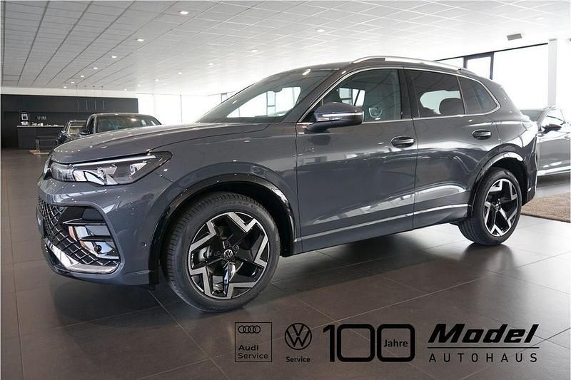 Schwarz Gebraucht 2024 VW Tiguan R-line SUV | 43.900 € (Teuer) - Bild 1/4