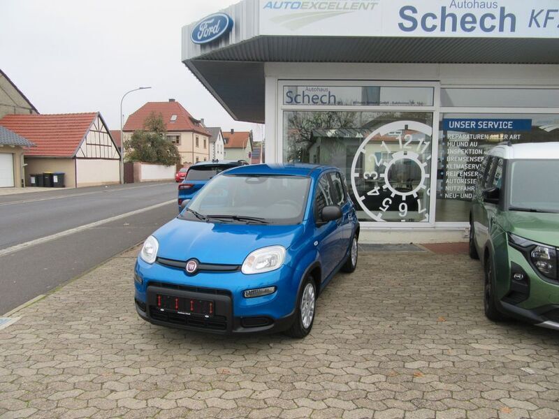 Blau Gebraucht 2024 Fiat Panda Kleinwagen | 13.690 € (Fairer Preis) - Bild 1/4