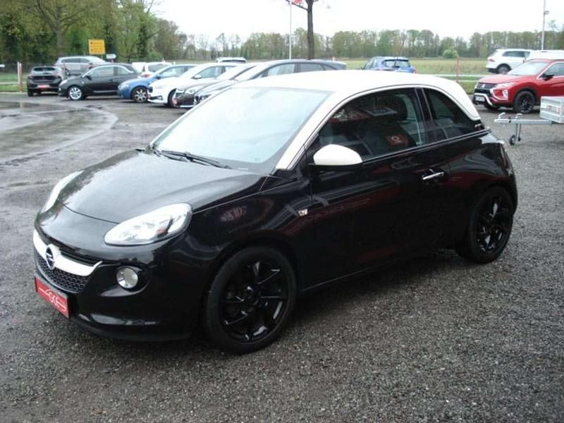 Gebraucht Opel Adam Unlimited 69 PS (50 kW) 2017 Onyx schwarz/ dach weiß Kleinwagen