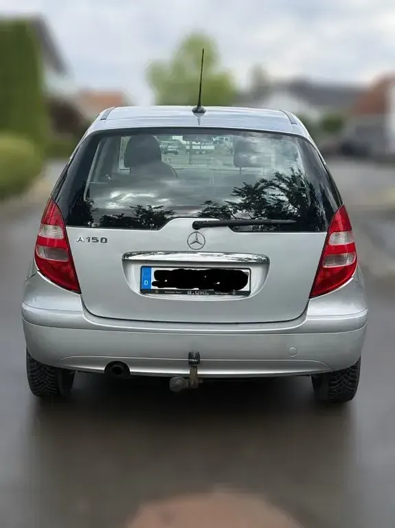 Gebraucht Mercedes A150 95 PS (69 kW) 2005 Silber Van / Kleinbus