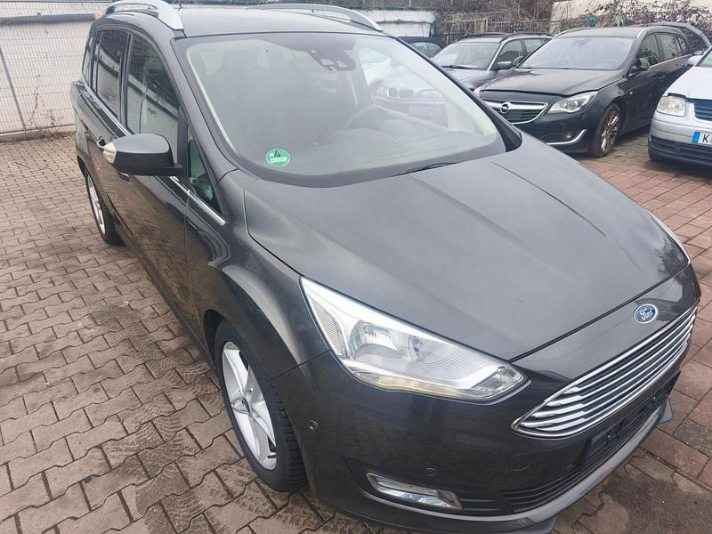 Gebraucht Ford Grand C-Max Titanium 125 PS (91 kW) 2019 Grau Van / Kleinbus