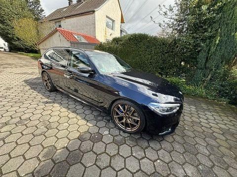 Gebraucht BMW M550 Performance 400 PS (294 kW) 2019 Schwarz Limousine