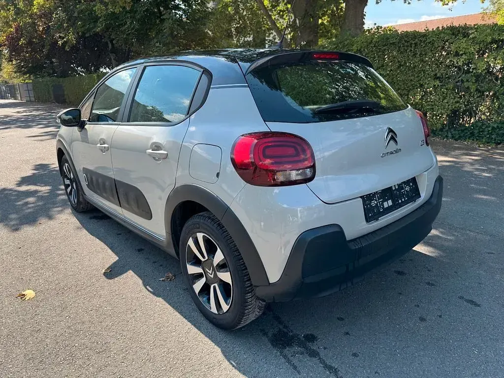 Gebraucht Citroën C3 82 PS (60 kW) 2018 Grau Kleinwagen
