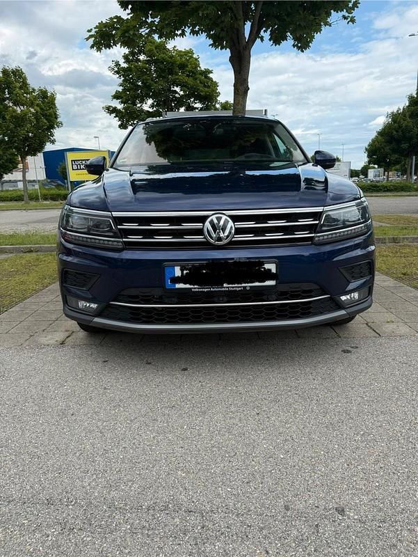 Gebraucht VW Tiguan Highline 239 PS (175 kW) 2019 Blau SUV