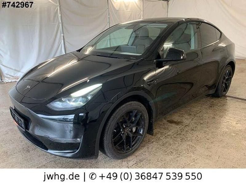 Gebraucht Tesla Model Y Long Range AWD 378 kW (514 PS) 2022 Schwarz metallic (metallic) SUV