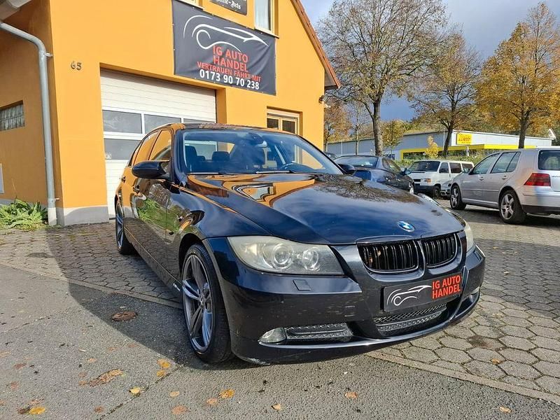 Schwarz Gebraucht 2007 BMW 318 Advantage Limousine | 2.990 € (Superpreis) - Bild 1/4