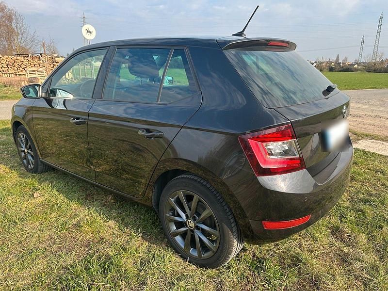 Gebraucht Skoda Fabia Soleil 75 PS (55 kW) 2019 Schwarz Kleinwagen