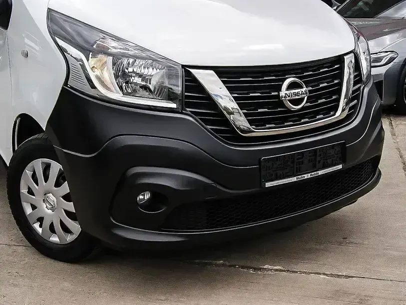 Gebraucht Nissan NV300 146 PS (107 kW) 2020 Glacier white (s) Van