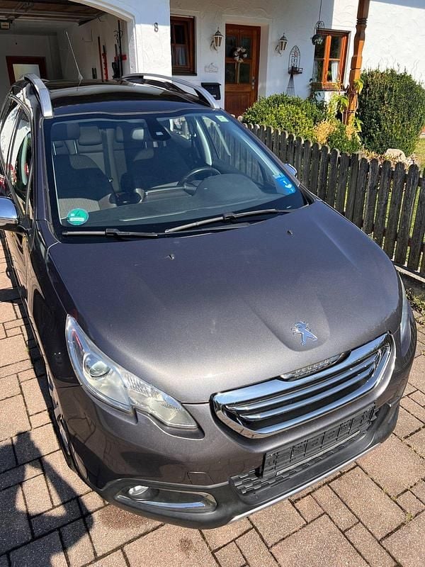 Andere farben Gebraucht 2013 Peugeot 2008 SUV | 4.800 € (Superpreis) - Bild 1/2