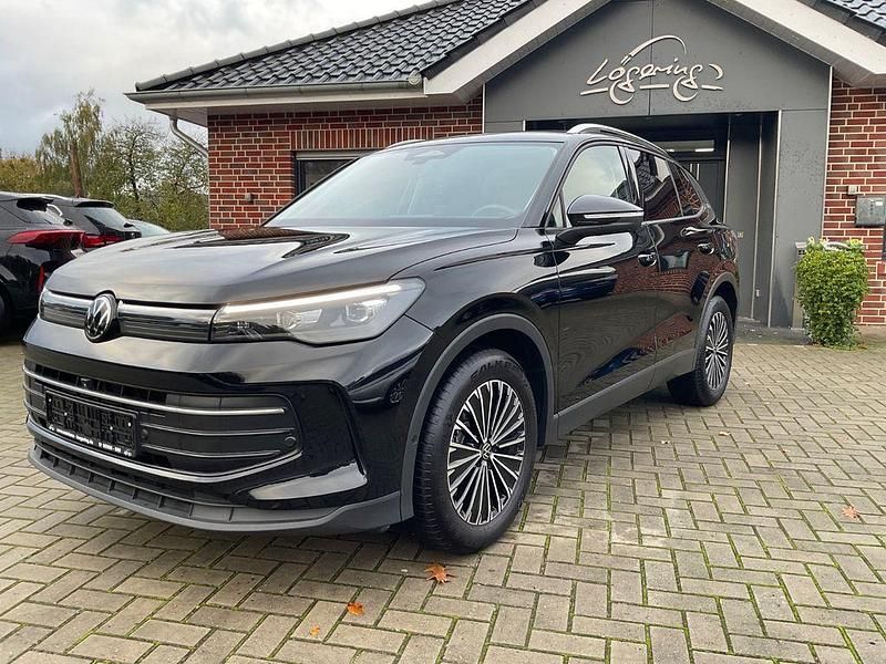 Schwarz Gebraucht 2025 VW Tiguan Goal SUV | 36.800 € - Bild 1/4
