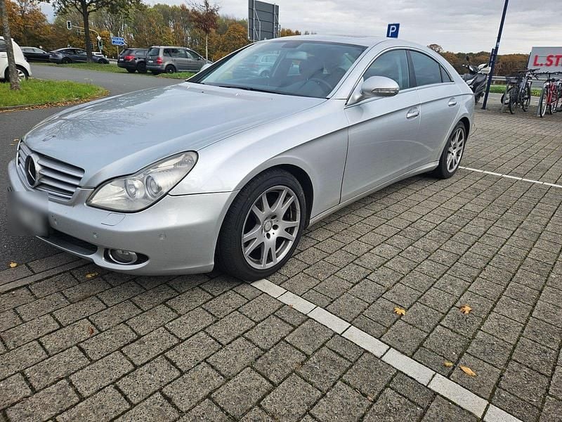 Gebraucht Mercedes CLS350 272 PS (200 kW) 2005 Silber Coupé
