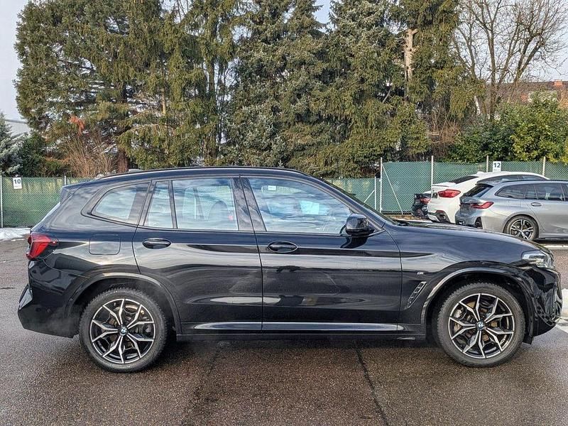 Gebraucht BMW X3 M Sport 245 PS (180 kW) 2023 Schwarz SUV