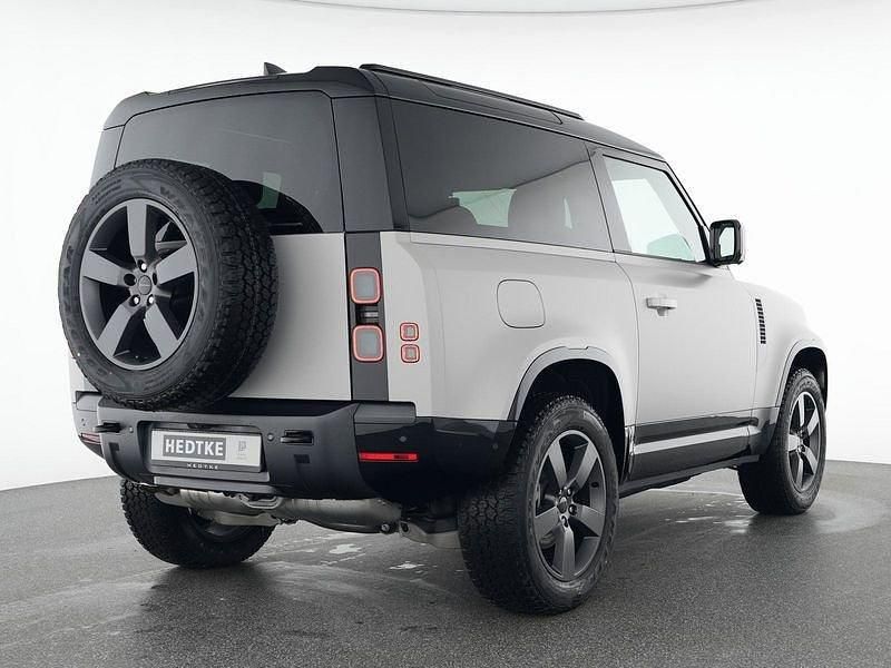 Gebraucht Land Rover Defender SE Dynamic 249 PS (183 kW) 2026 Grau SUV