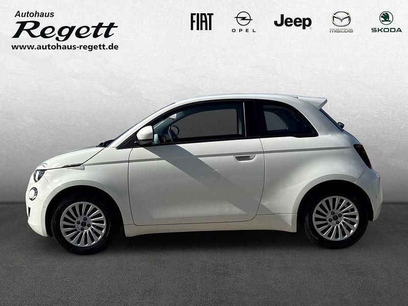 Gebraucht Fiat 500e Basis 86 kW (118 PS) 2023 Arktis weiß) (weiss Kleinwagen