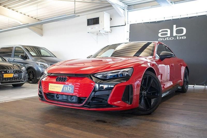 Rot Gebraucht 2022 Audi e-tron GT quattro Sport Limousine | 66.490 € (Fairer Preis) - Bild 1/4